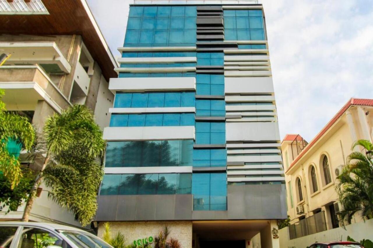Hotel Treebo Srico, Banjara Hills Hyderabad Esterno foto