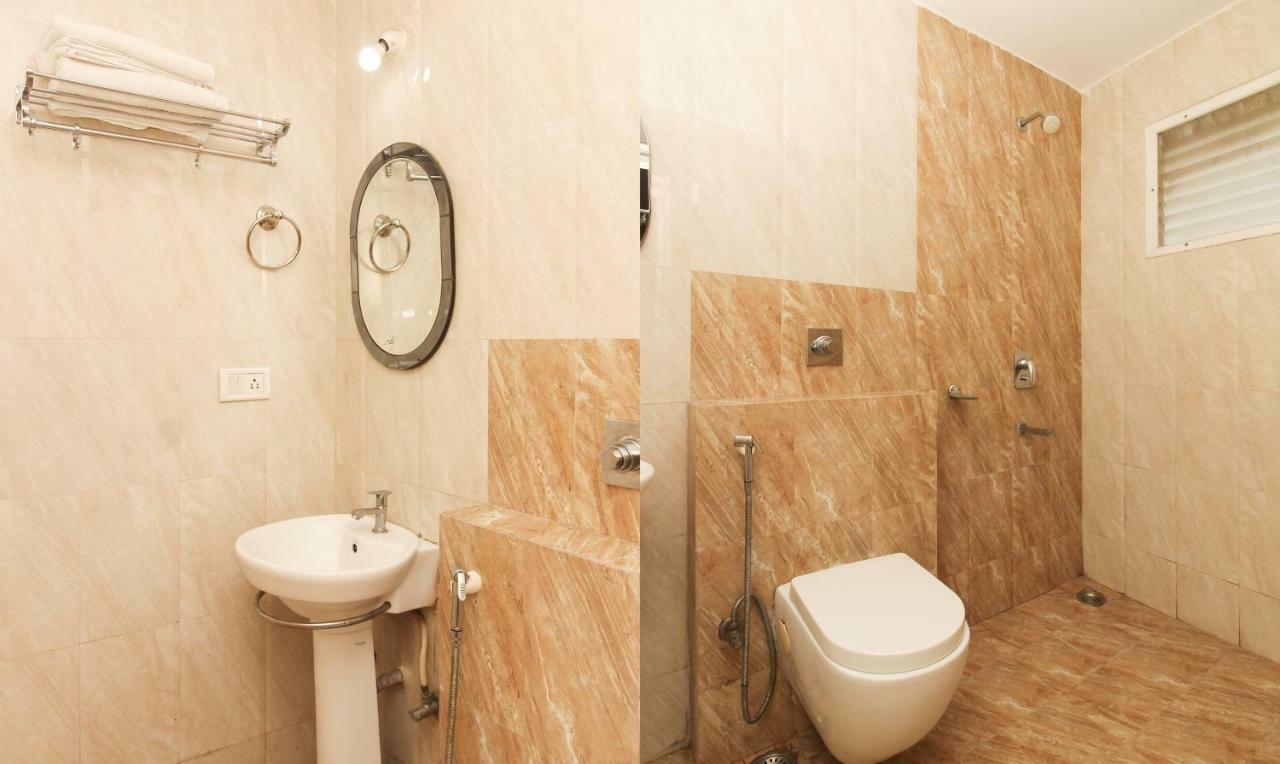 Hotel Treebo Srico, Banjara Hills Hyderabad Esterno foto